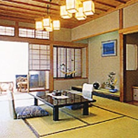 Hotel Yoshihara Toyama Extérieur photo