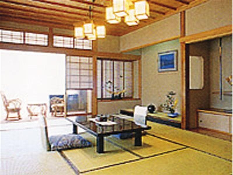Hotel Yoshihara Toyama Extérieur photo